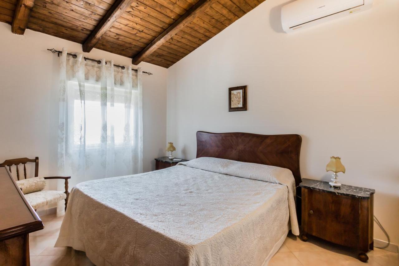 Villa Rosa Near The Sandy Beach, Parking & Wifi Noto Ngoại thất bức ảnh