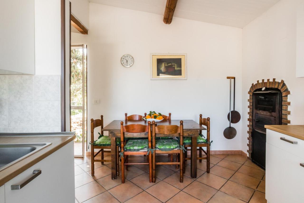 Villa Rosa Near The Sandy Beach, Parking & Wifi Noto Ngoại thất bức ảnh